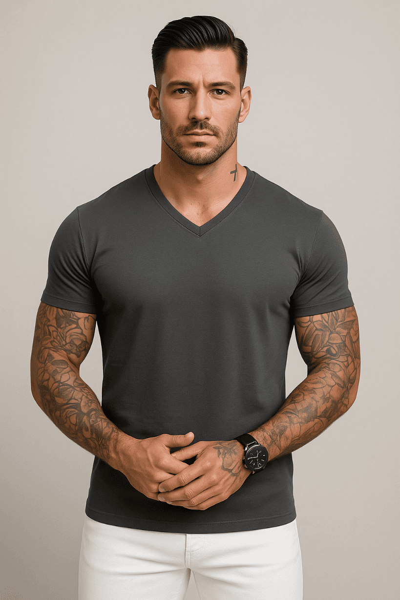 KOSZULKA MĘSKA - DEKOLT W SEREK - T-SHIRT CIEMNOSZARY, V-NECK, ELASTAN